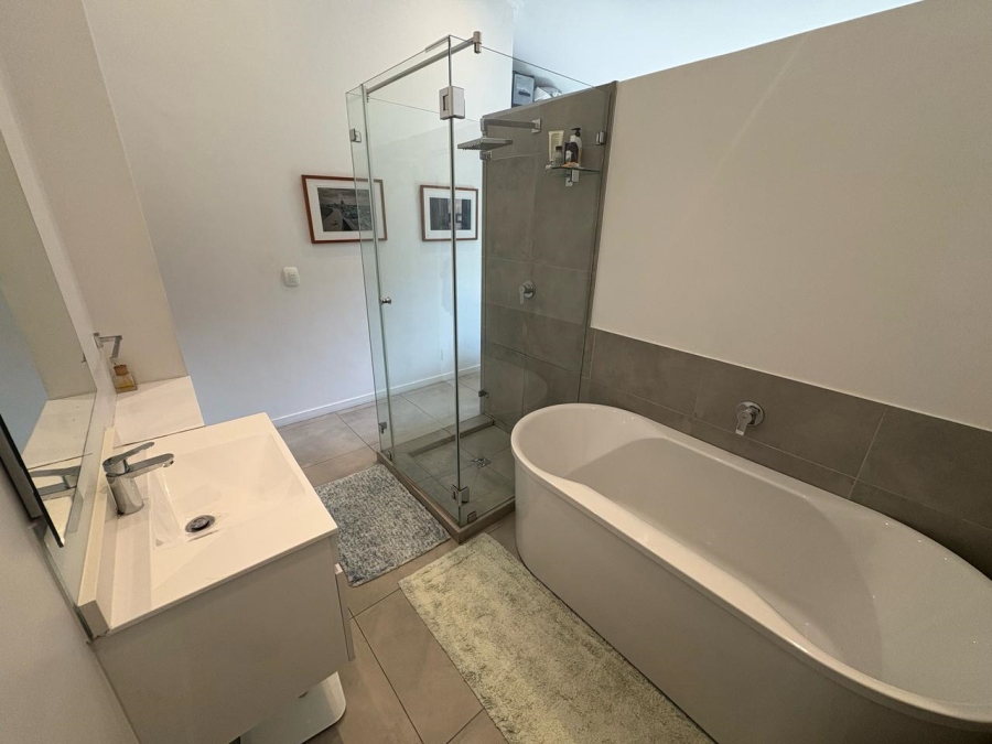 3 Bedroom Property for Sale in Beach Estate Western Cape